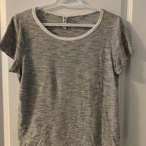 Cable & Gauge Cropped Tee. Not too short